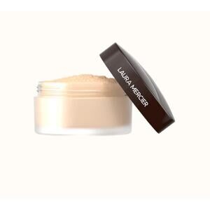 Laura Mercier Translucent Loose Setting Powder 1 OZ/ New in Box